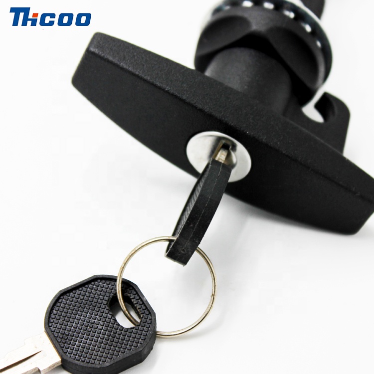 T Láimhseáil Glais Casadh Inchoigeartaithe de Chineál Padlock-A6074